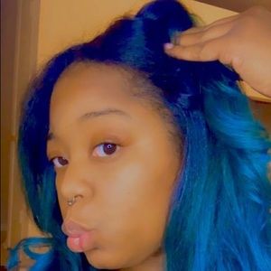 Meet your Posher, Kiana